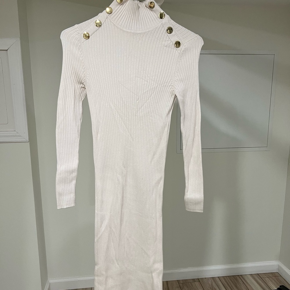 ZARA White Ribbed Knit MIDI Dress with Gold Buttons SIZE L